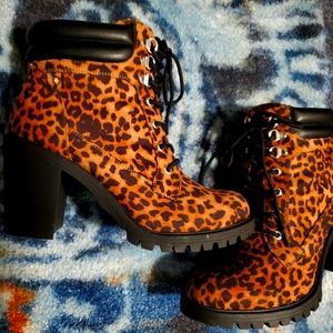 Torrid Leopard Print Boots Sz10WW